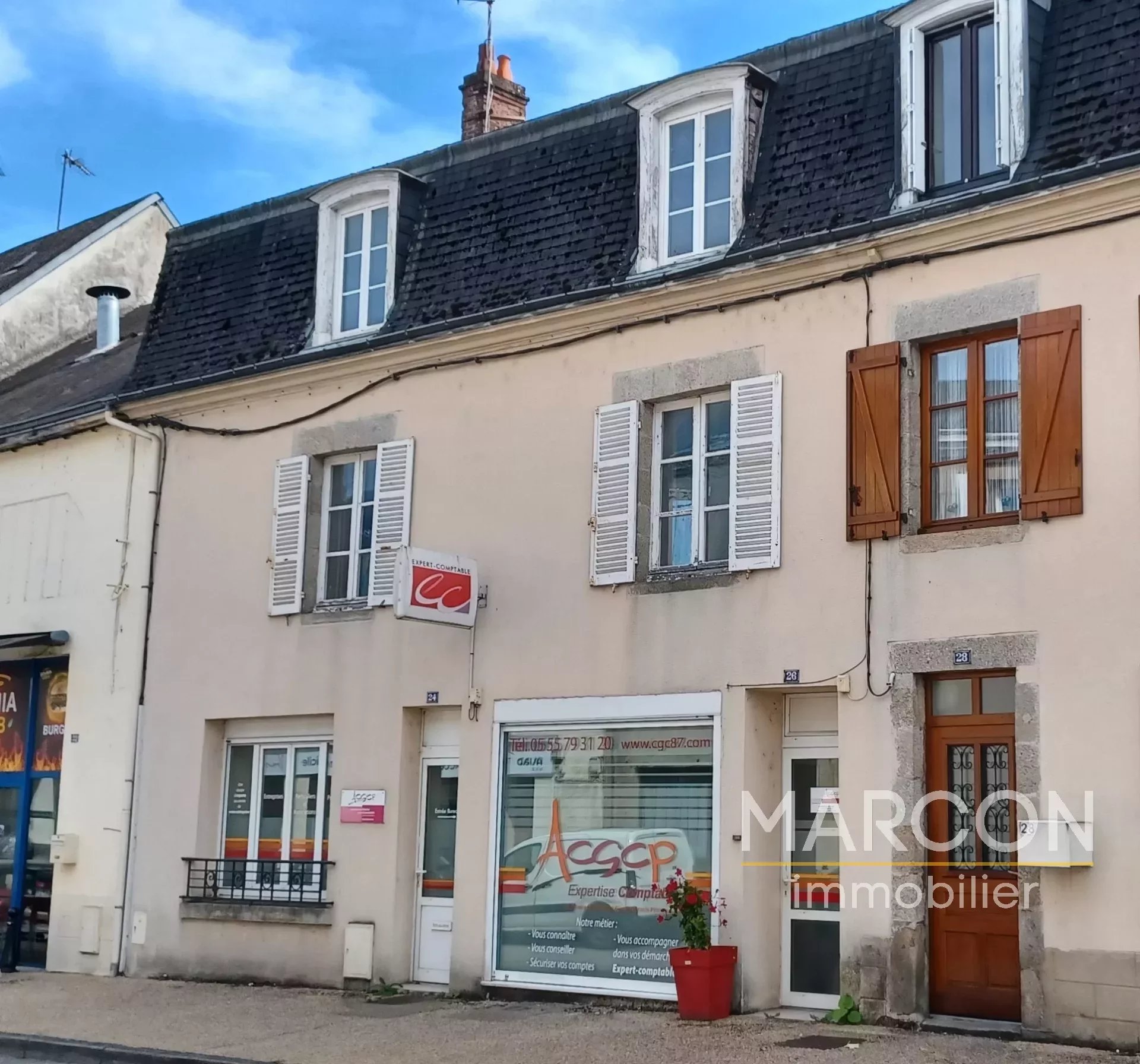 Maison 6 pièces - 130m² - LA SOUTERRAINE