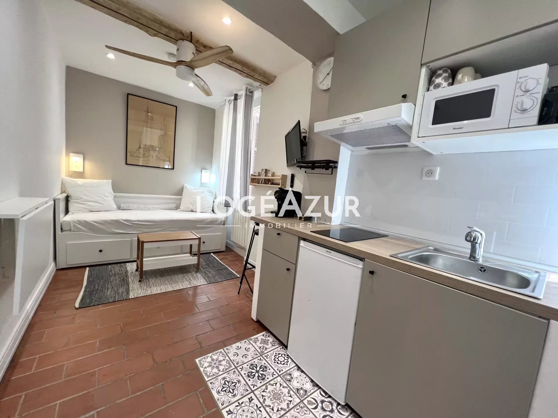 Appartement 1 pièce - 14m² - ANTIBES