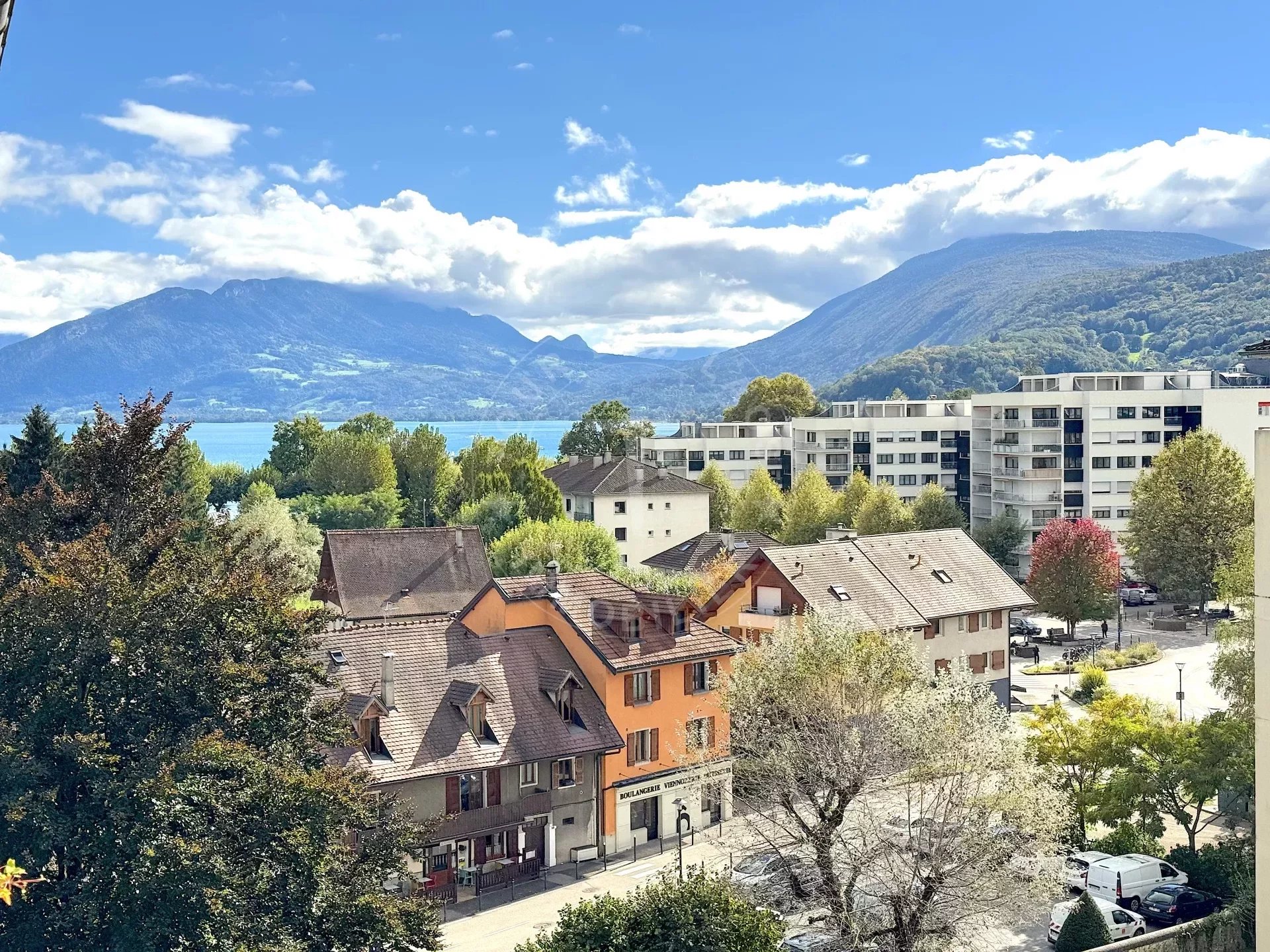 Appartement 2 pièces - 56m² - ANNECY LE VIEUX