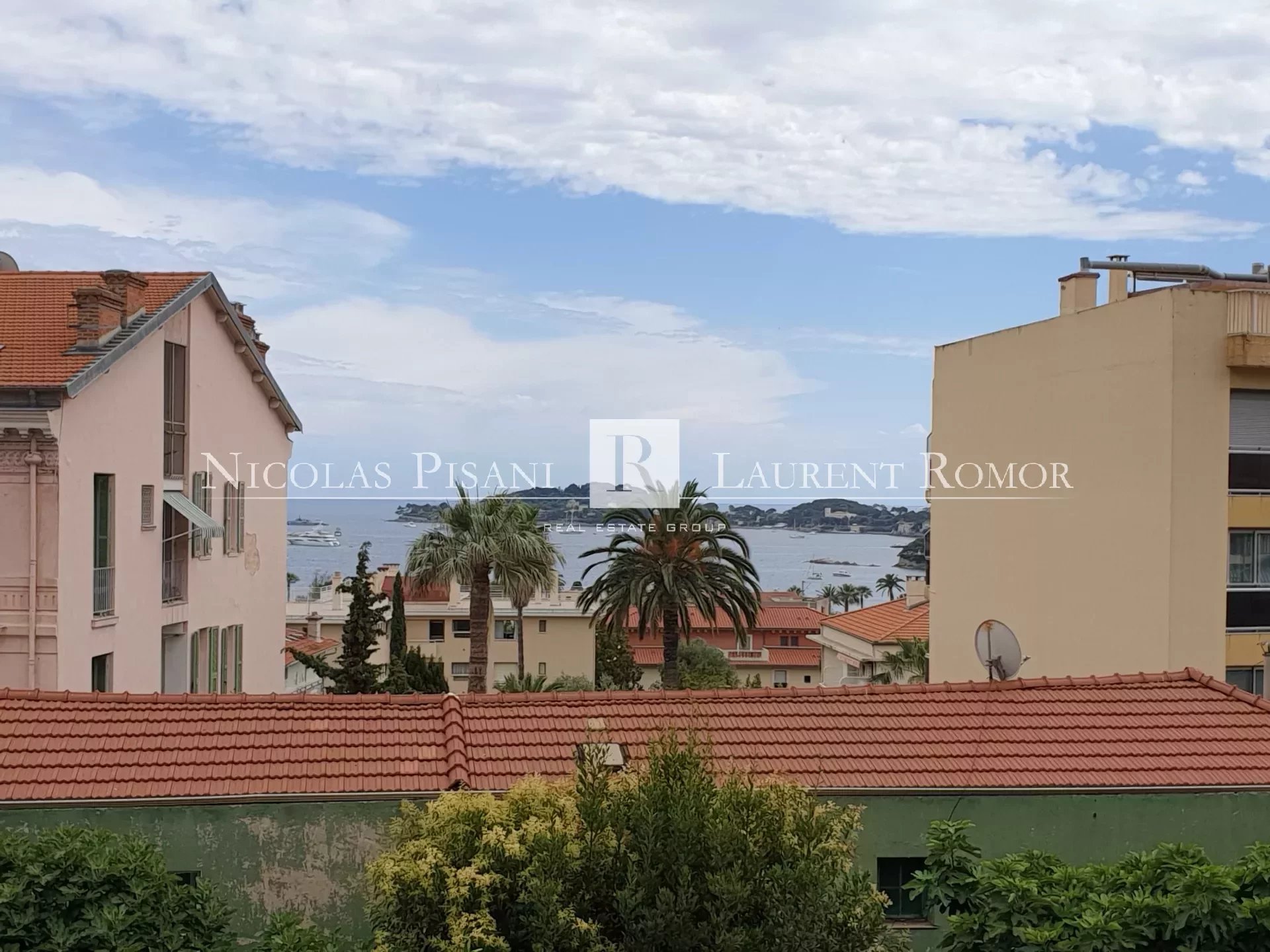 Appartement 2 pièces - 59m² - BEAULIEU SUR MER