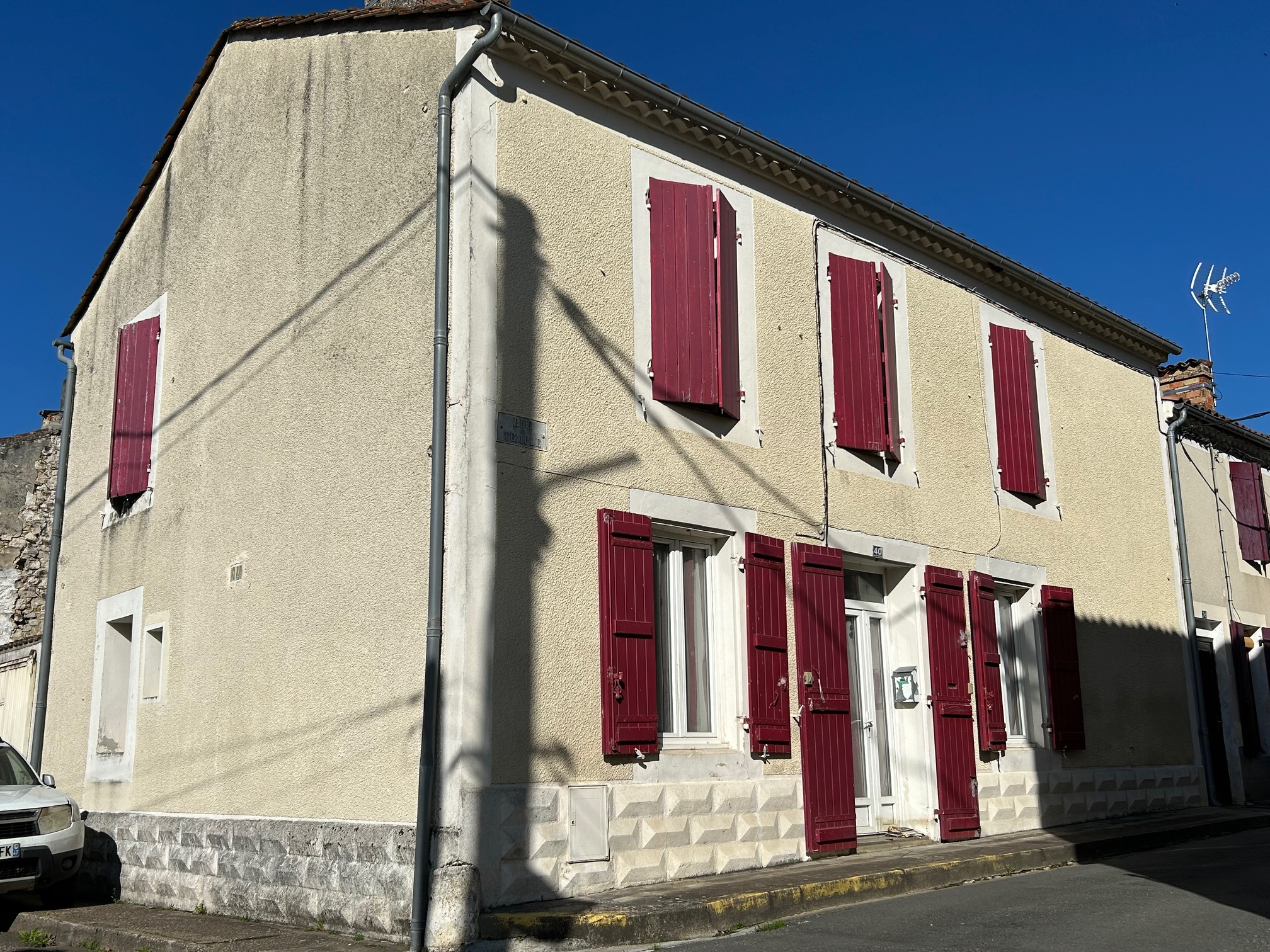 Maison 6 pièces - 125m² - LAVARDAC