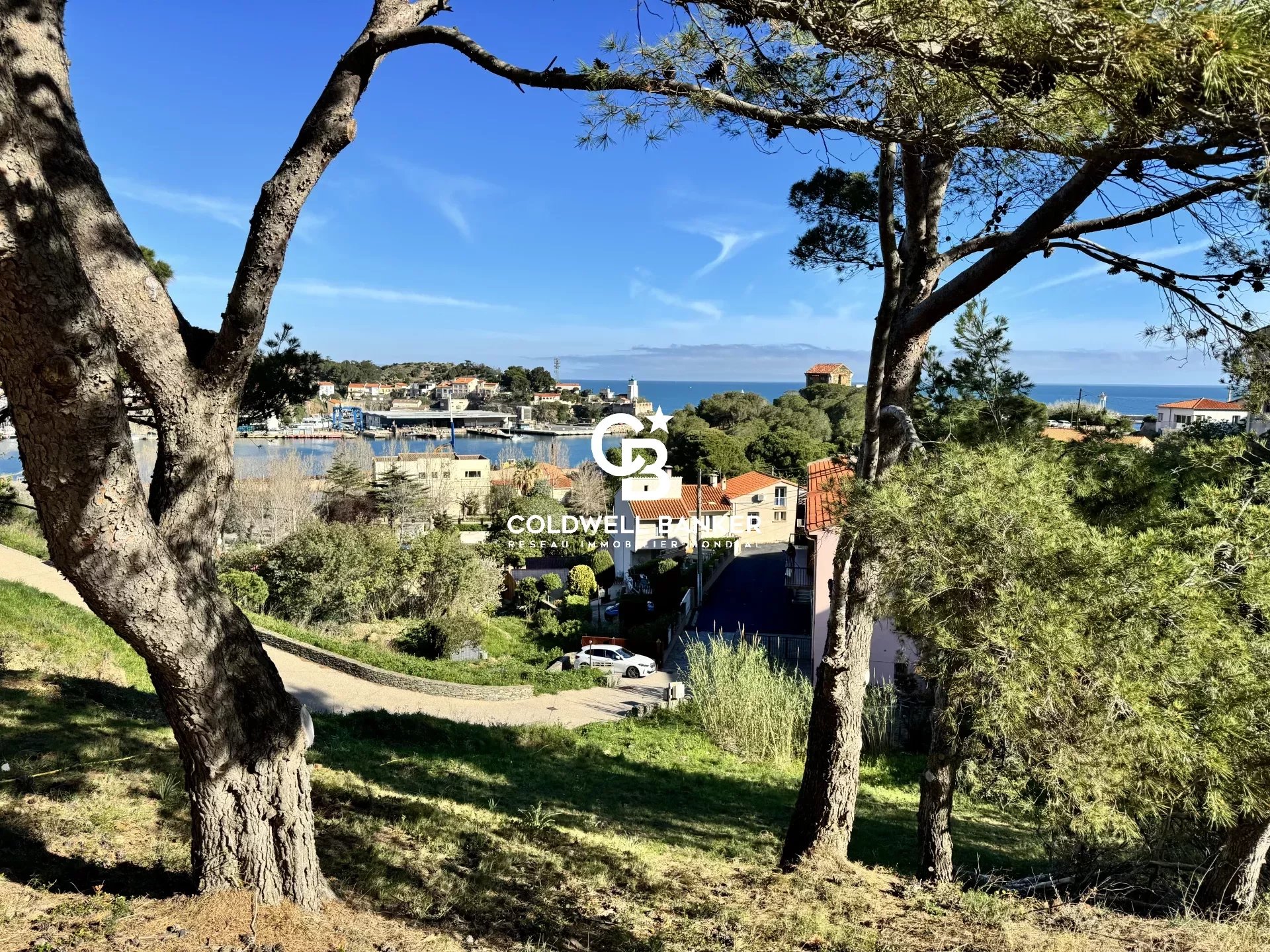 Terrain  - 651m² - PORT VENDRES