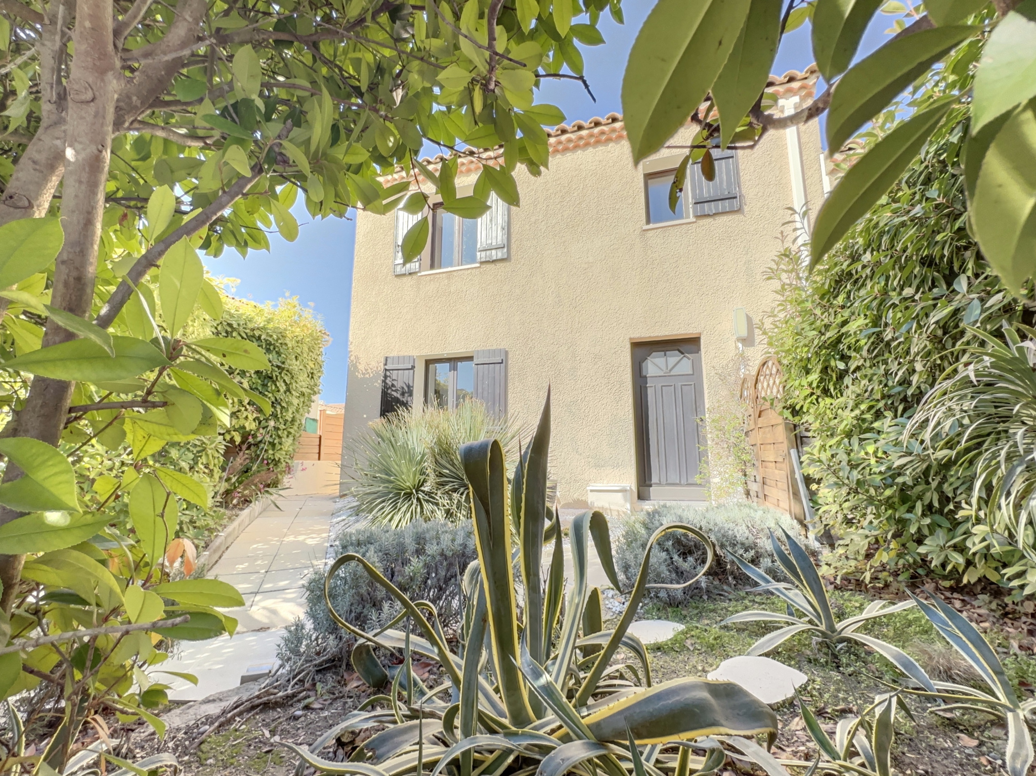 Maison 4 pièces - 87m² - AIX EN PROVENCE