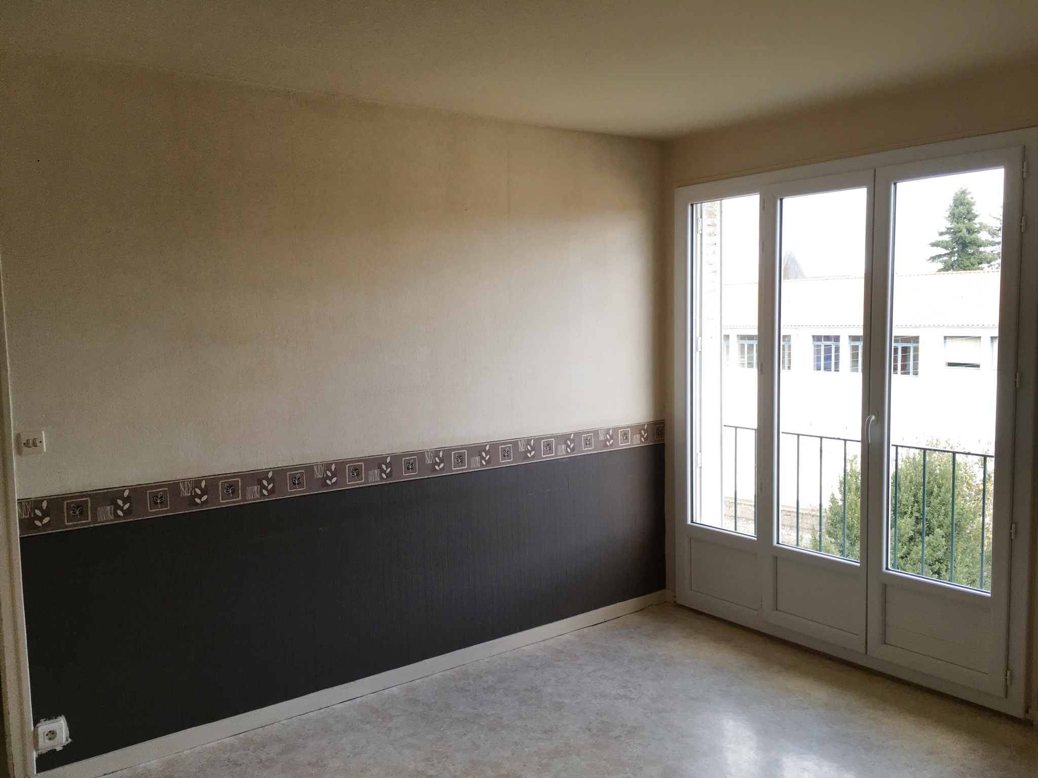 Appartement 2 pièces - 56m² - PARTHENAY