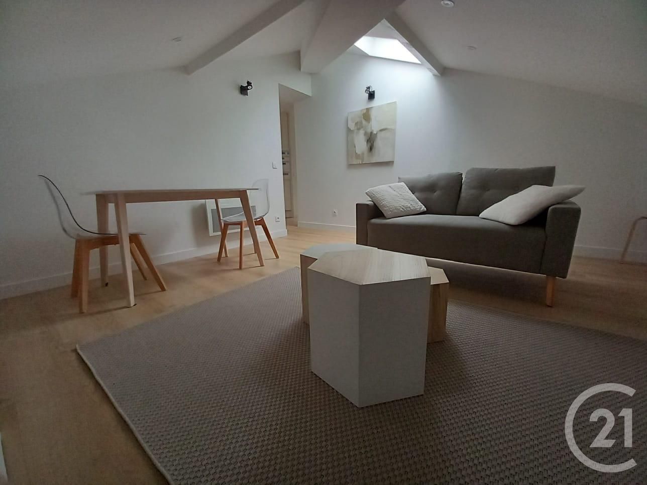 Appartement 2 pièces - 31m² - CLERMONT FERRAND