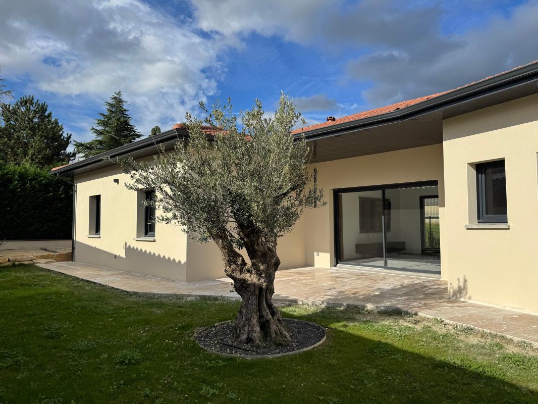 Maison 5 pièces - 129m² - ST LATTIER