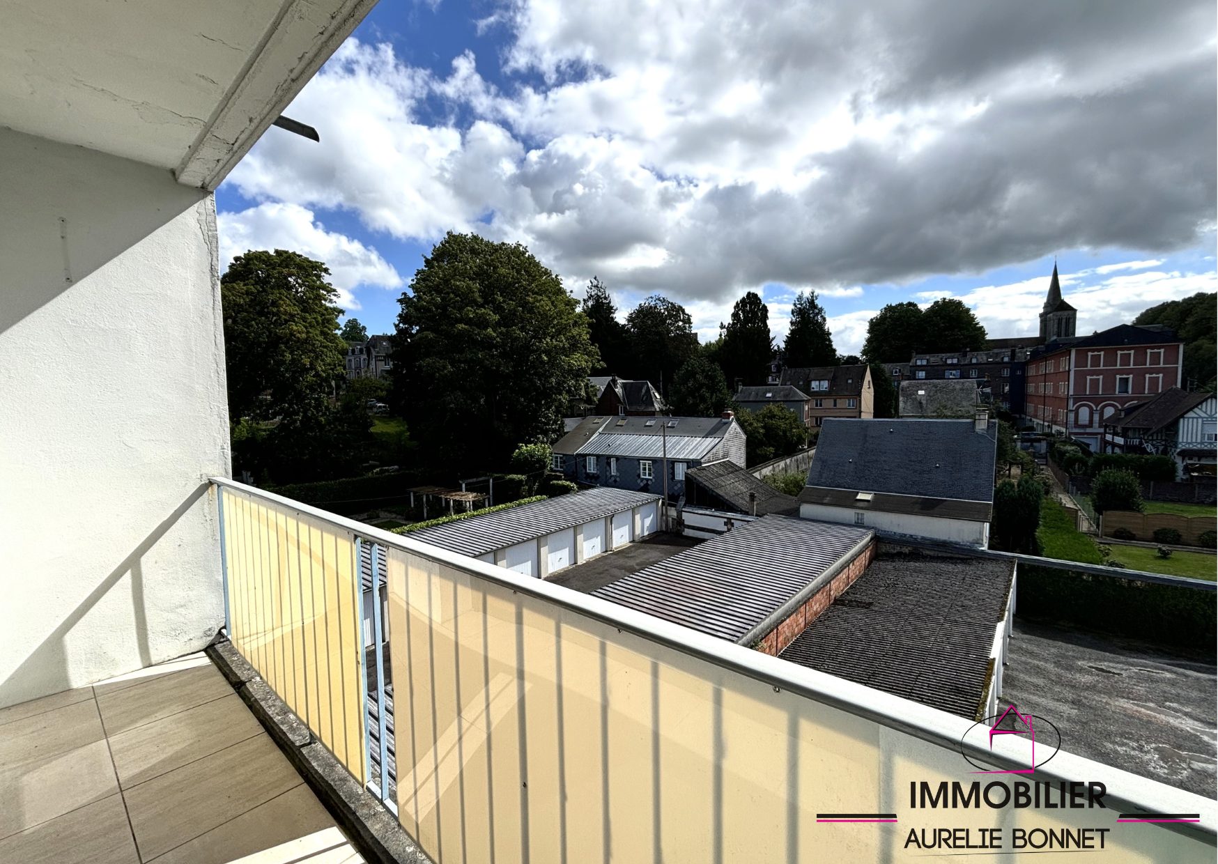 Appartement 4 pièces - 88m² - LISIEUX