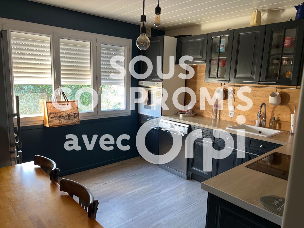 Maison 5 pièces - 101m² - STE GENEVIEVE DES BOIS