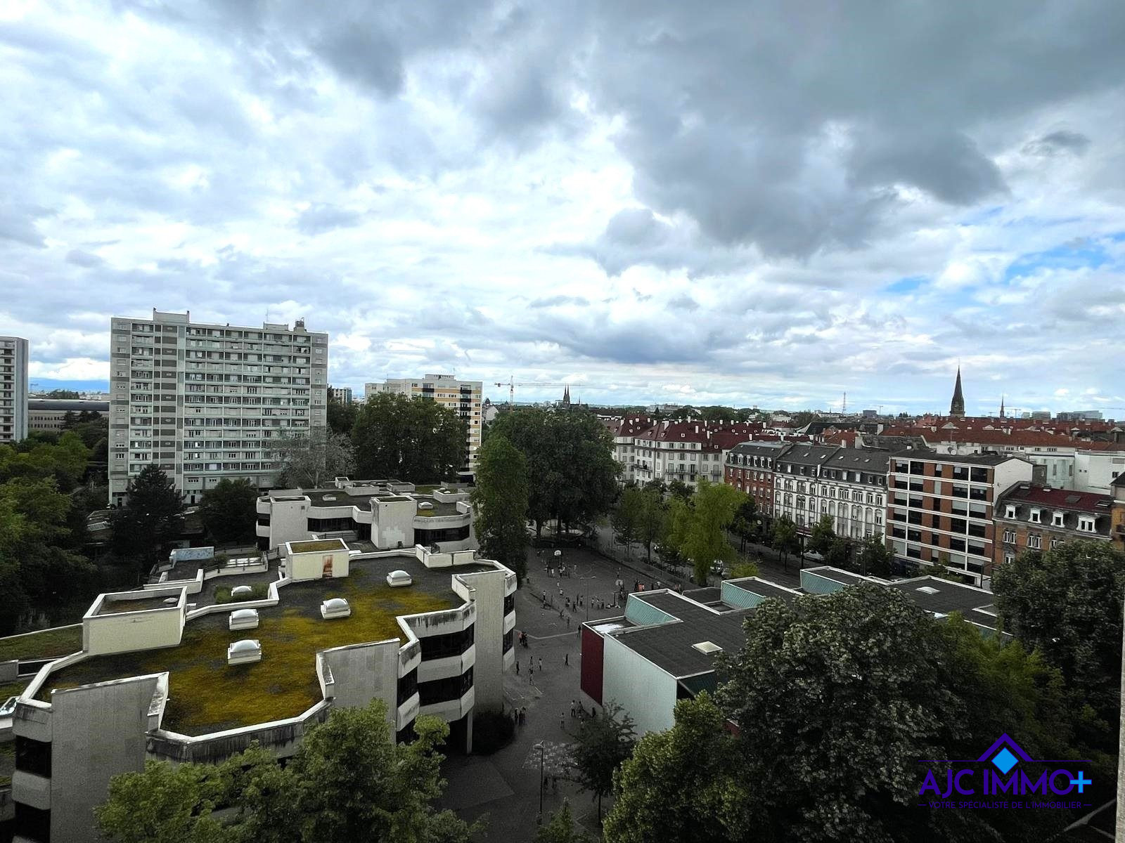 Appartement 4 pièces - 71m² - STRASBOURG