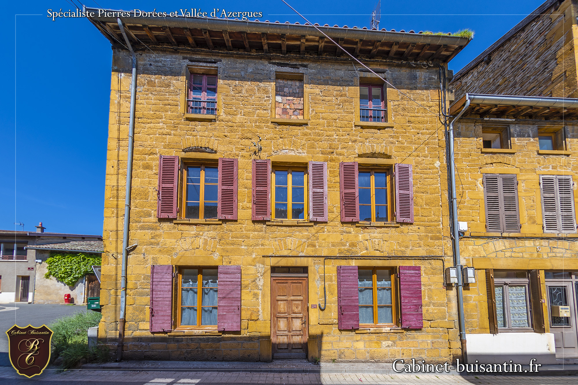 Maison 4 pièces - 90m² - LE BOIS D OINGT