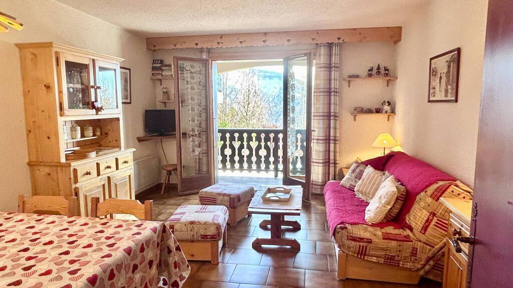 Appartement 2 pièces - 33m² - LES CARROZ D ARACHES