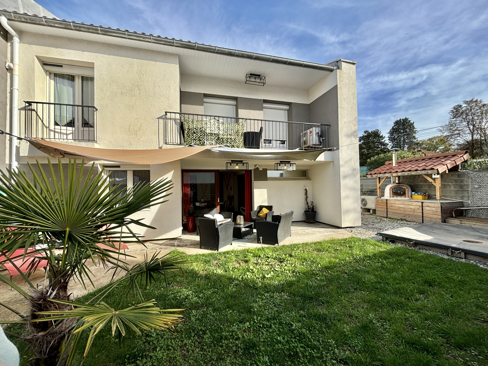 Maison 5 pièces - 135m² - GUILHERAND GRANGES