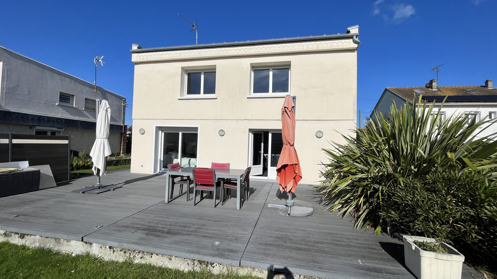 Maison 4 pièces - 108m² - HERMANVILLE SUR MER