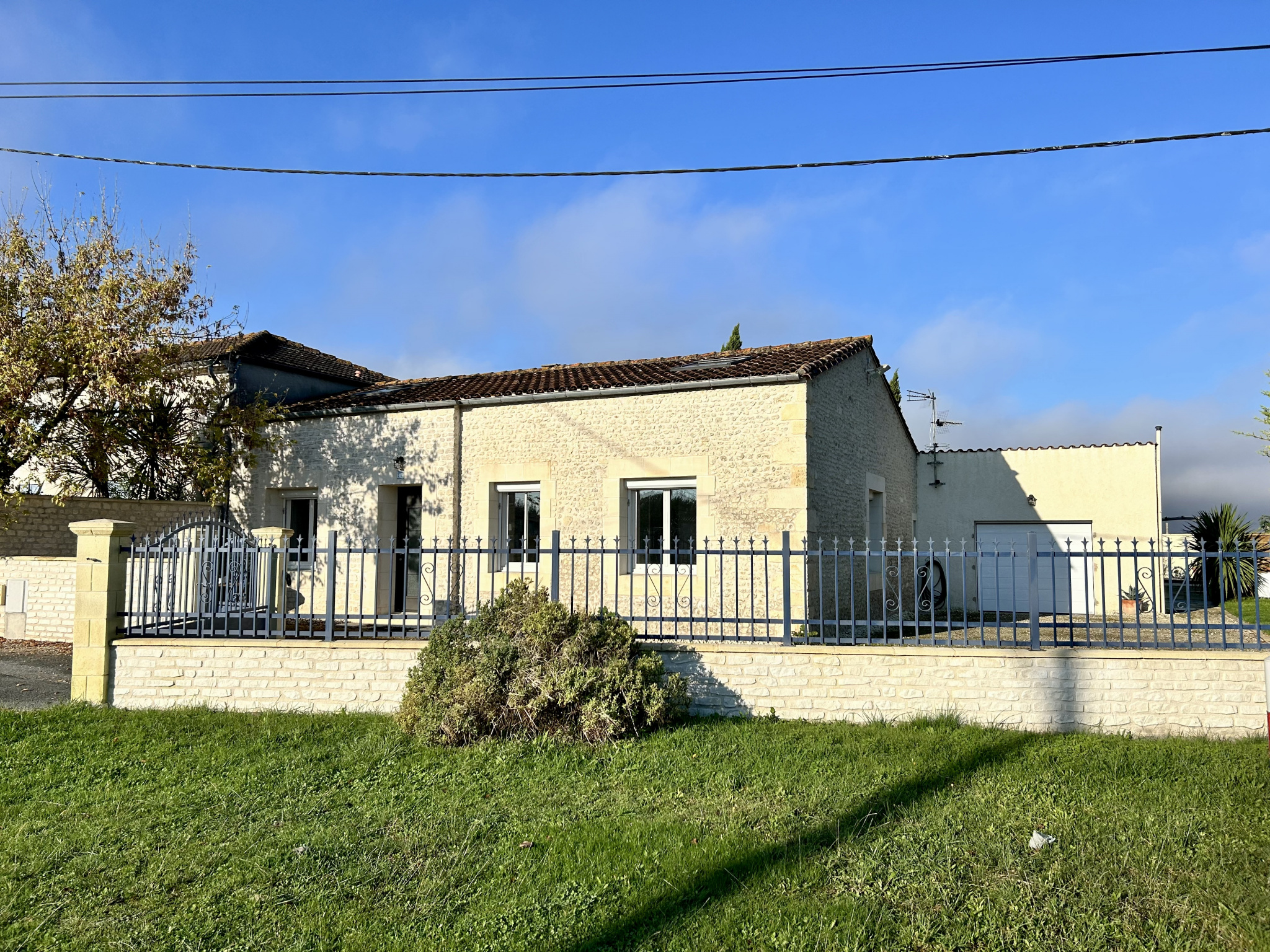 Maison 5 pièces - 156m² - ARCES