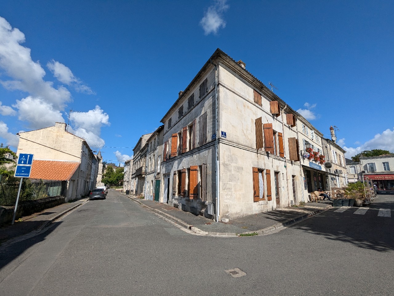 Maison 19 pièces - 193m² - COGNAC