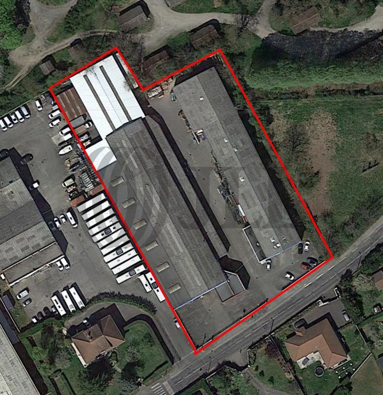 Local industriel  - 3 389m² - RILLIEUX LA PAPE