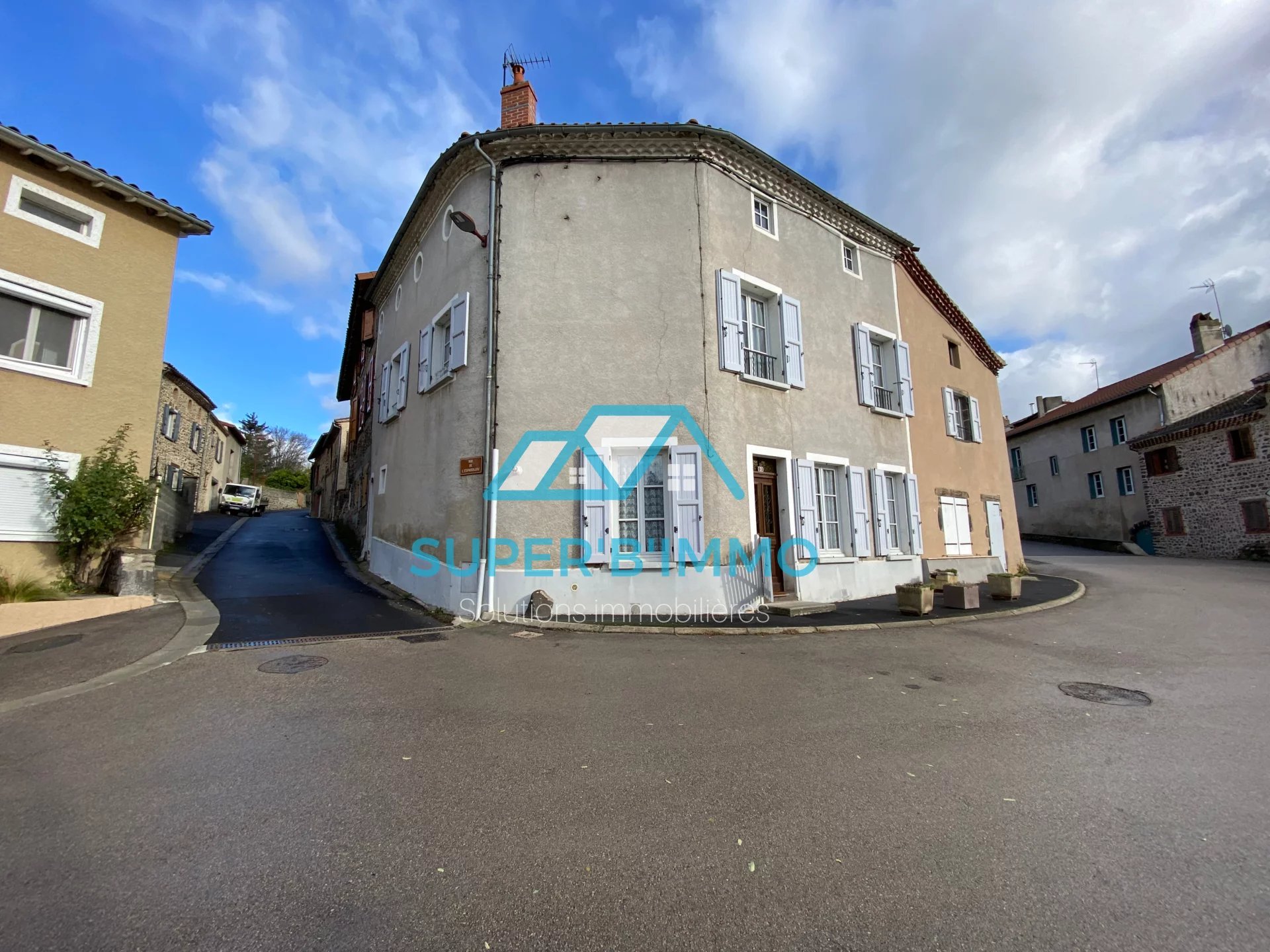 Maison 4 pièces - 145m² - BRIOUDE