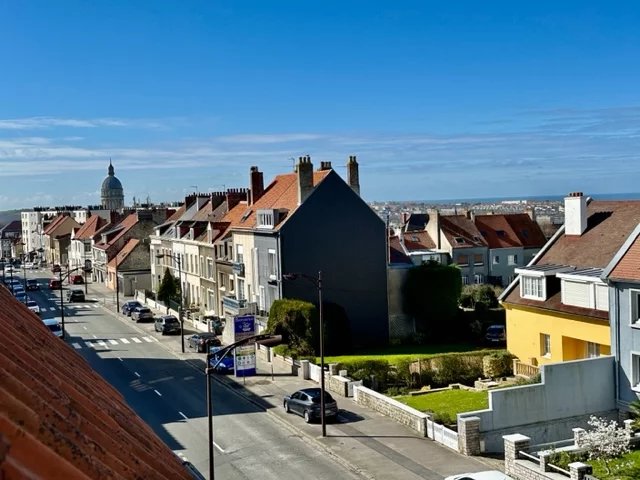 Maison 6 pièces - 121m² - BOULOGNE SUR MER