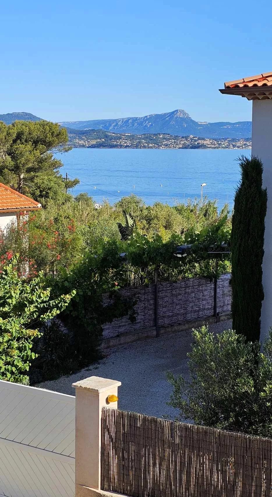 Maison 6 pièces - 116m² - HYERES