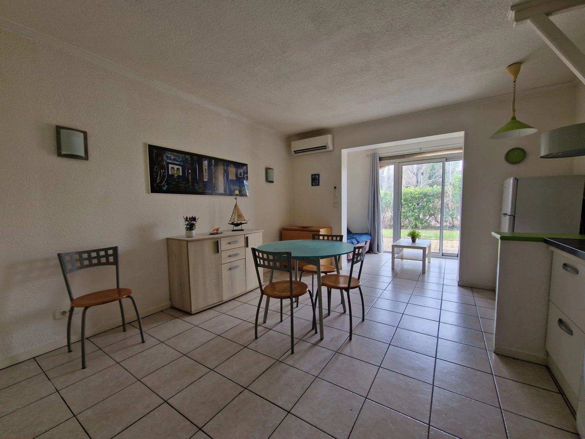 Appartement 2 pièces - 34m² - ARLES