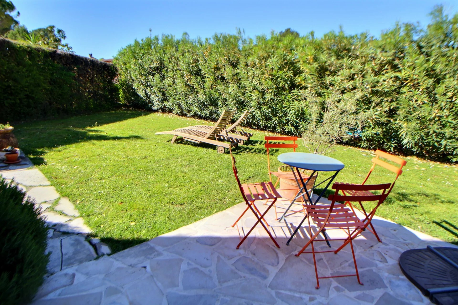 Maison 5 pièces - 90m² - MOUGINS