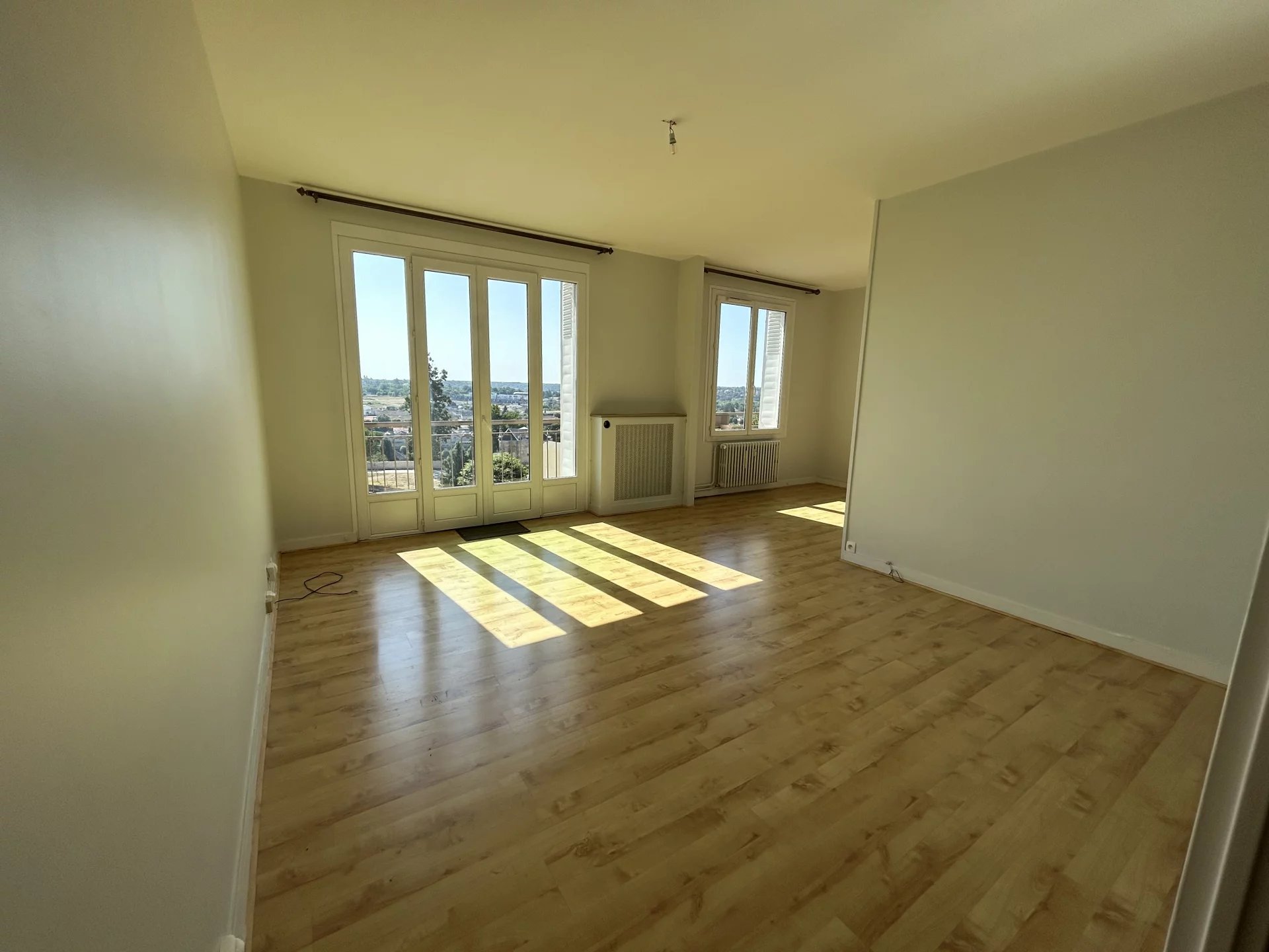 Appartement  - 78m² - POITIERS