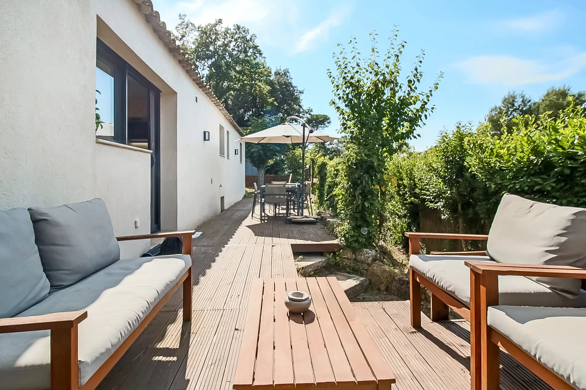 Maison 5 pièces - 110m² - MOUGINS