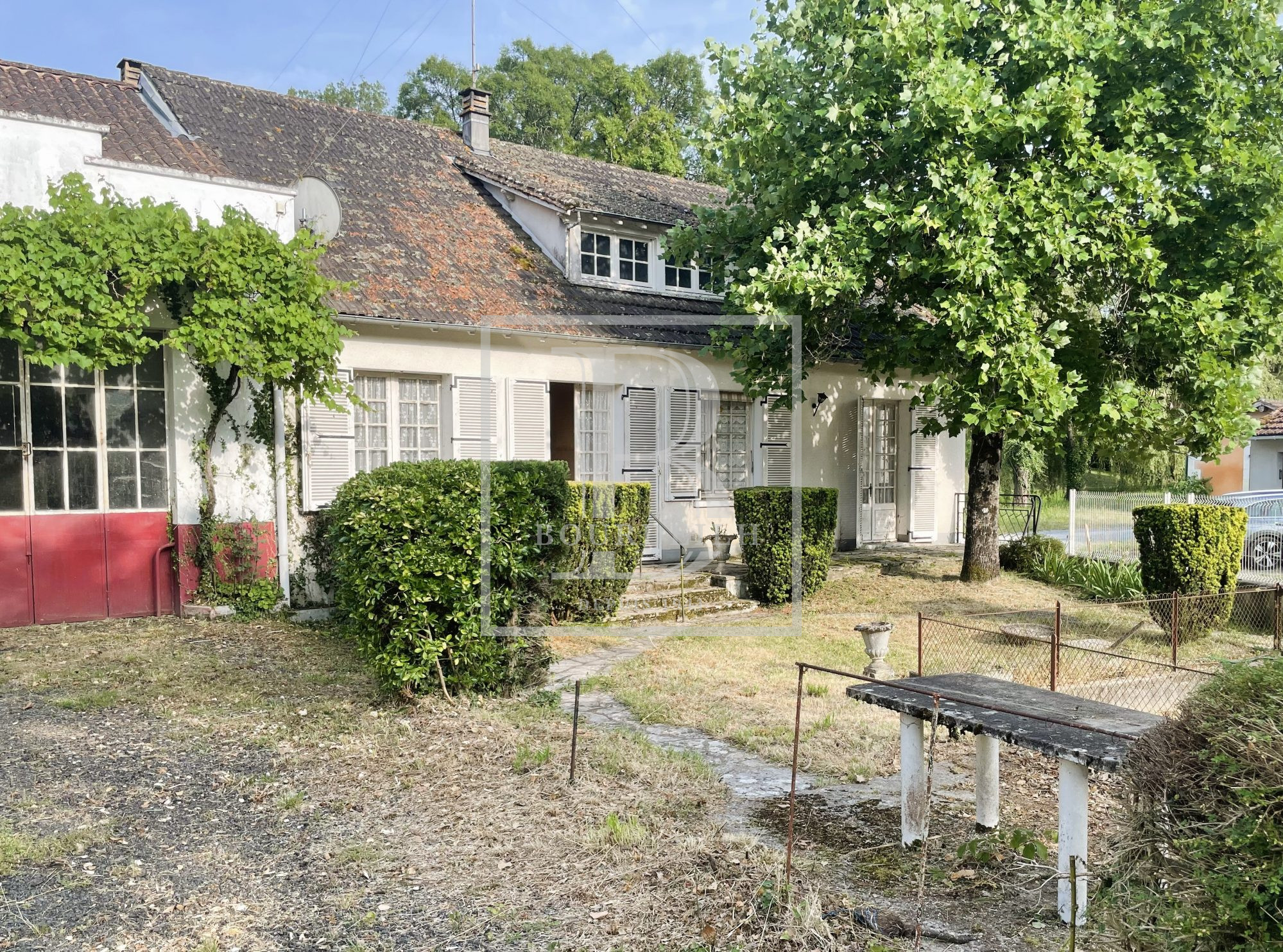 Maison 6 pièces - 132m² - MANZAC SUR VERN