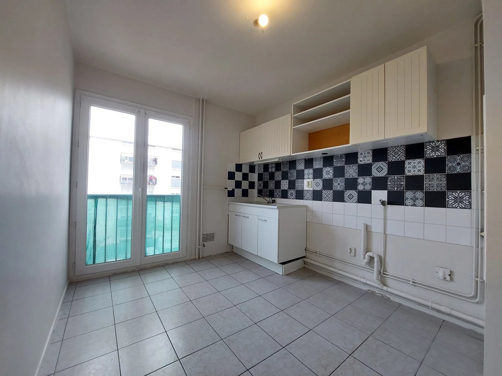 Appartement 2 pièces - 48m² - JOUE LES TOURS