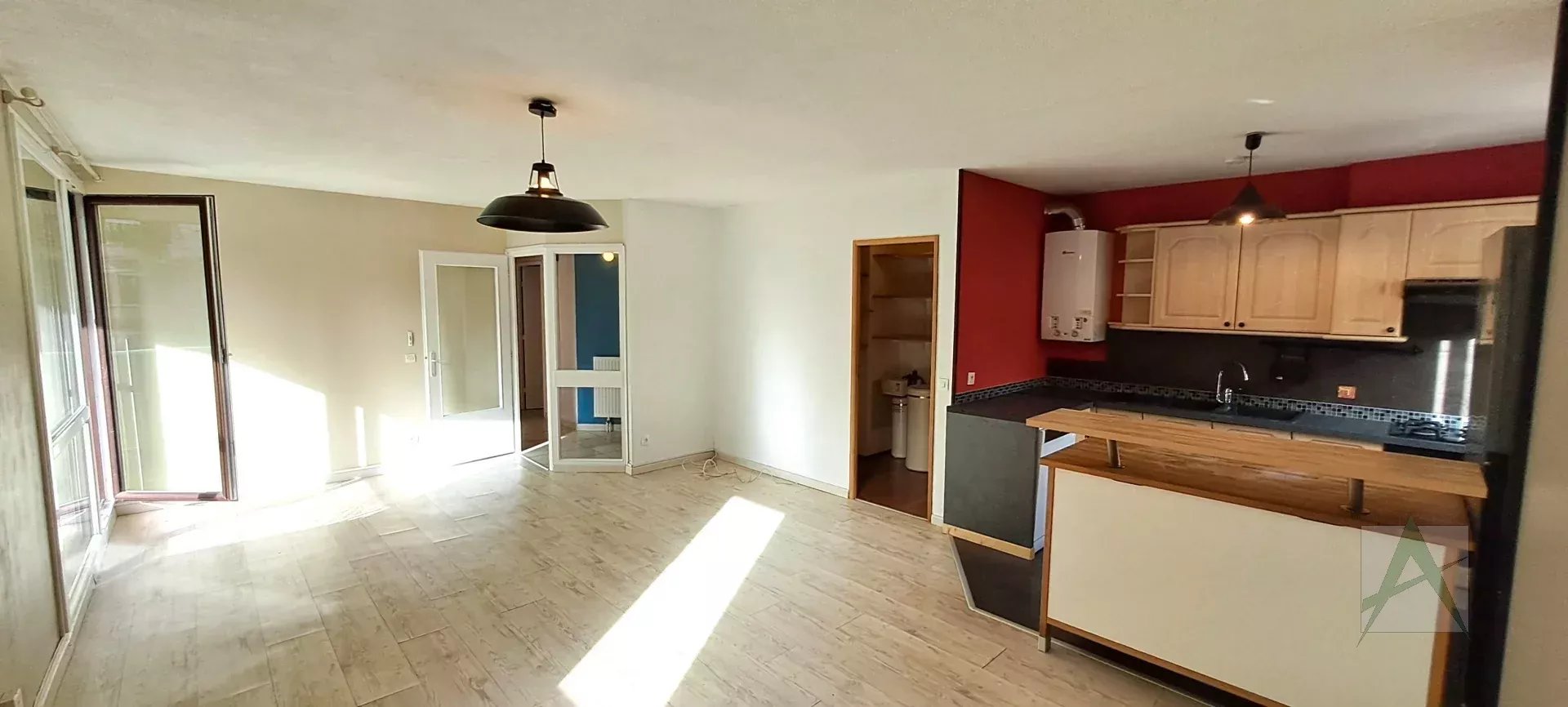 Appartement 4 pièces - 74m² - CHAMBERY