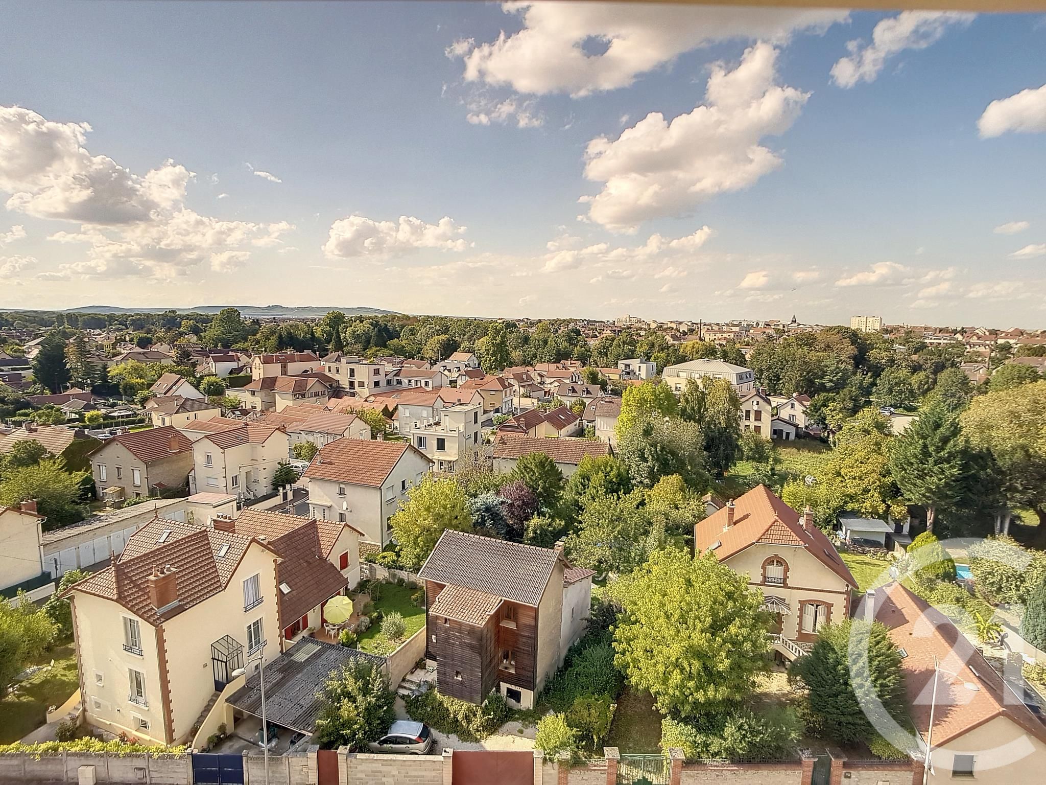 Appartement 3 pièces - 63m² - ST ANDRE LES VERGERS