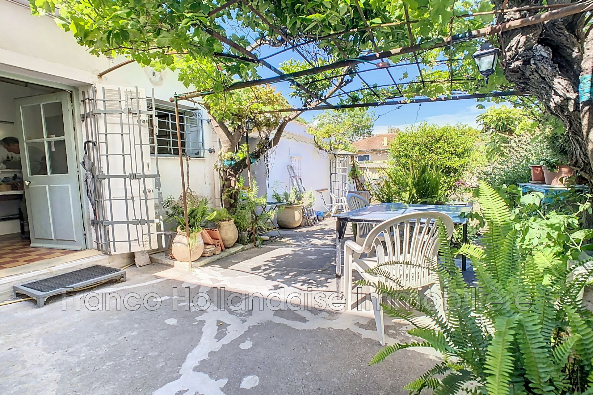 Maison 4 pièces - 77m² - ANTIBES