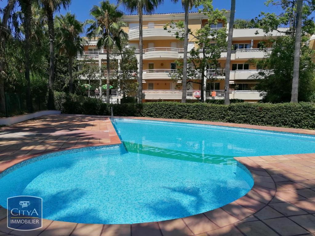 Appartement 2 pièces - 39m² - CANNES