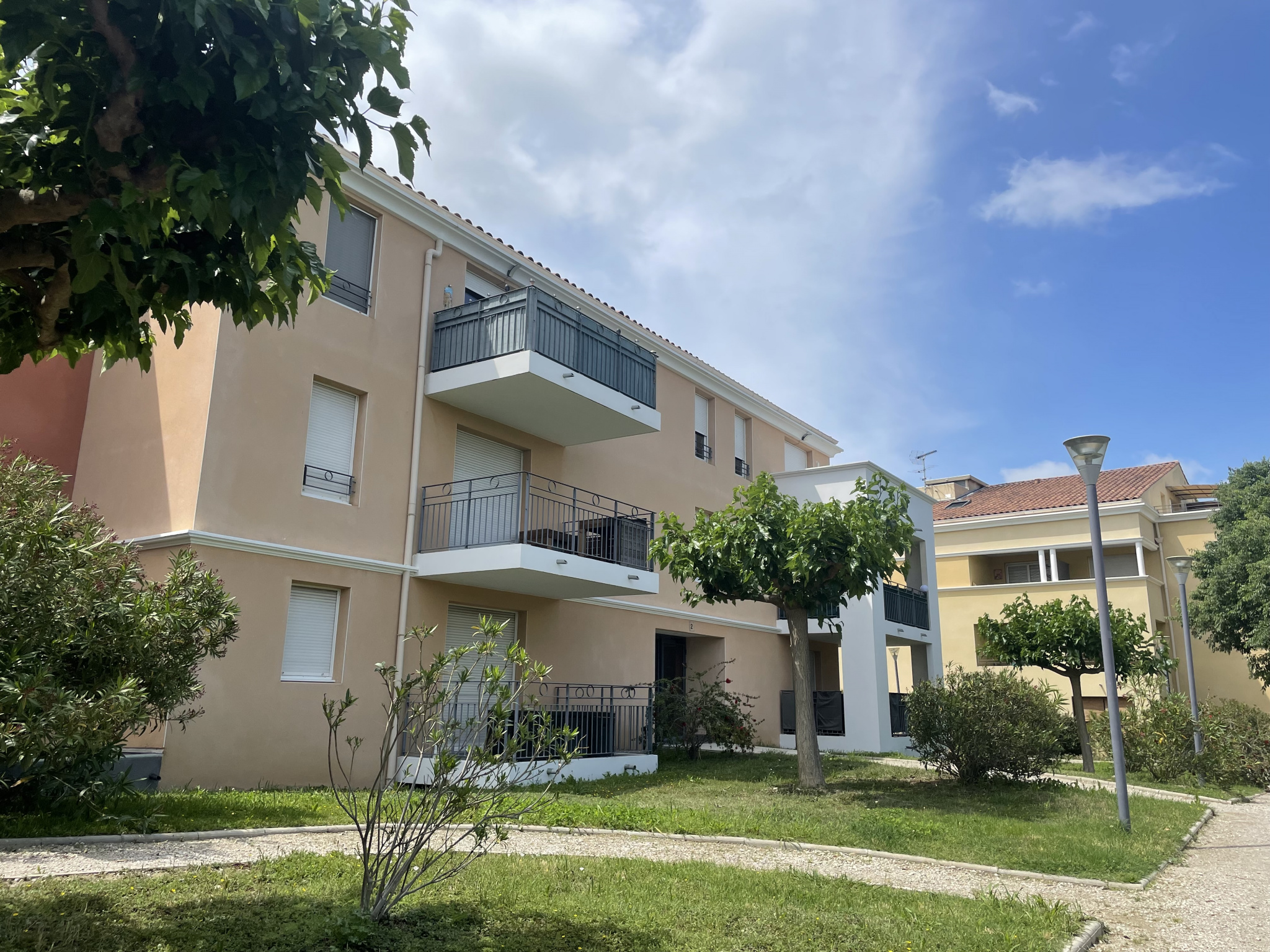 Appartement 2 pièces - 37m² - SALON DE PROVENCE