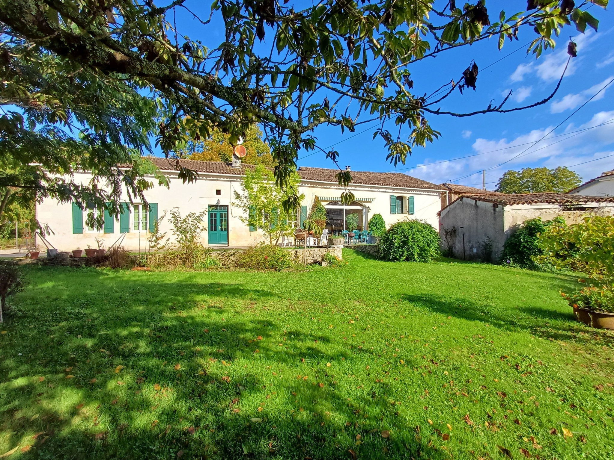 Maison 6 pièces - 170m² - BAIGNES STE RADEGONDE