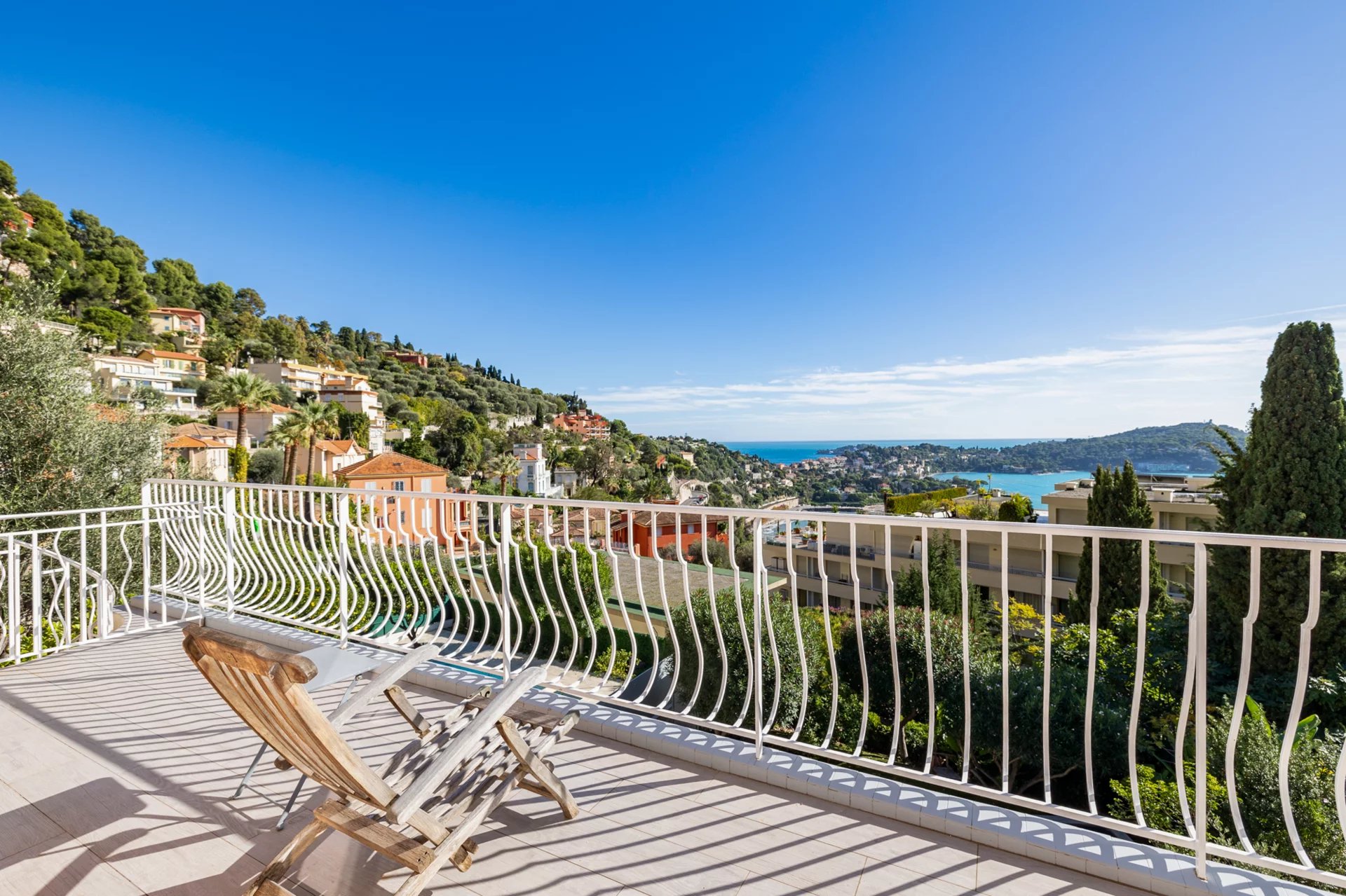 Maison 4 pièces - 151m² - VILLEFRANCHE SUR MER