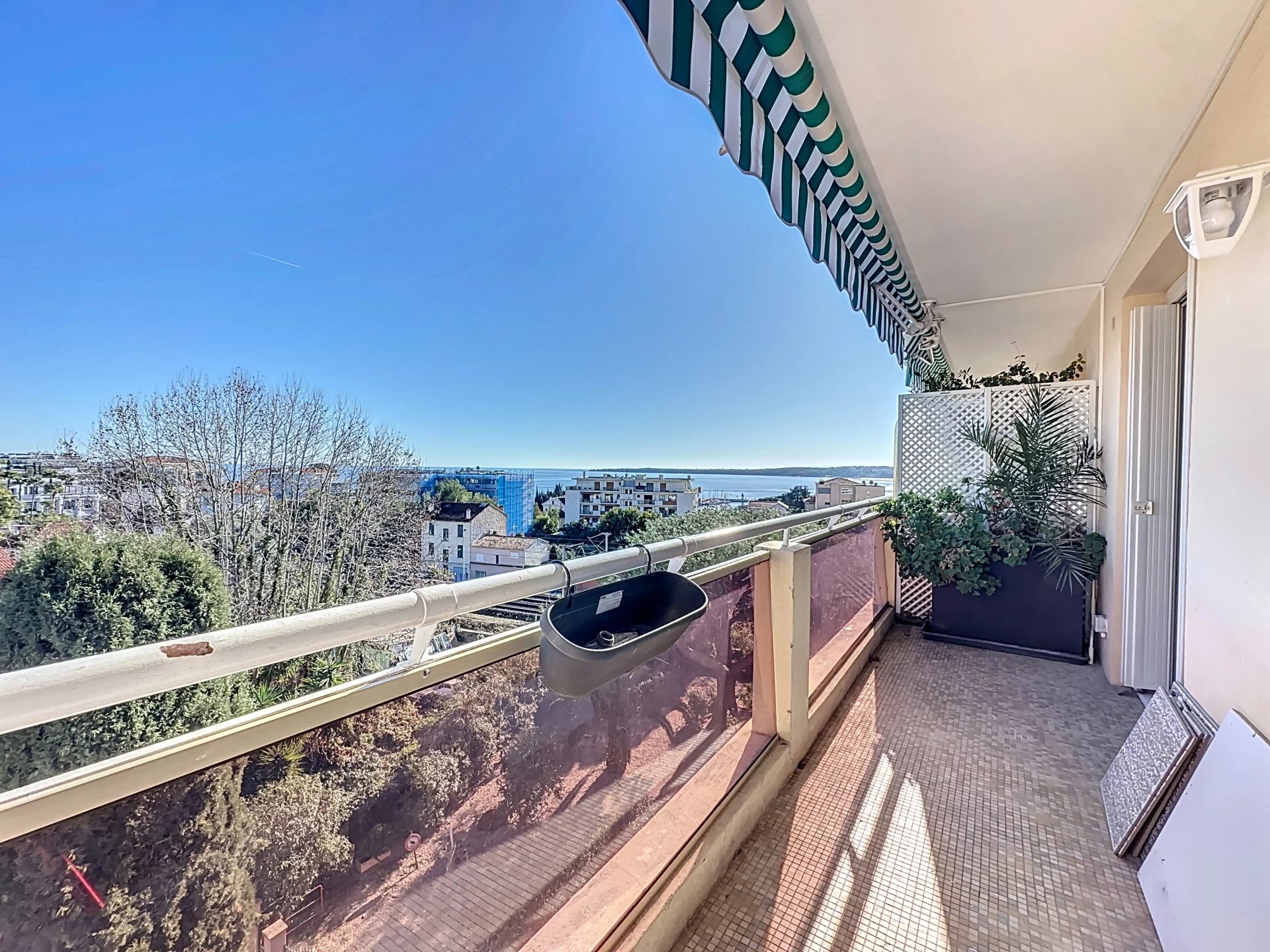 Appartement 2 pièces - 45m² - CANNES