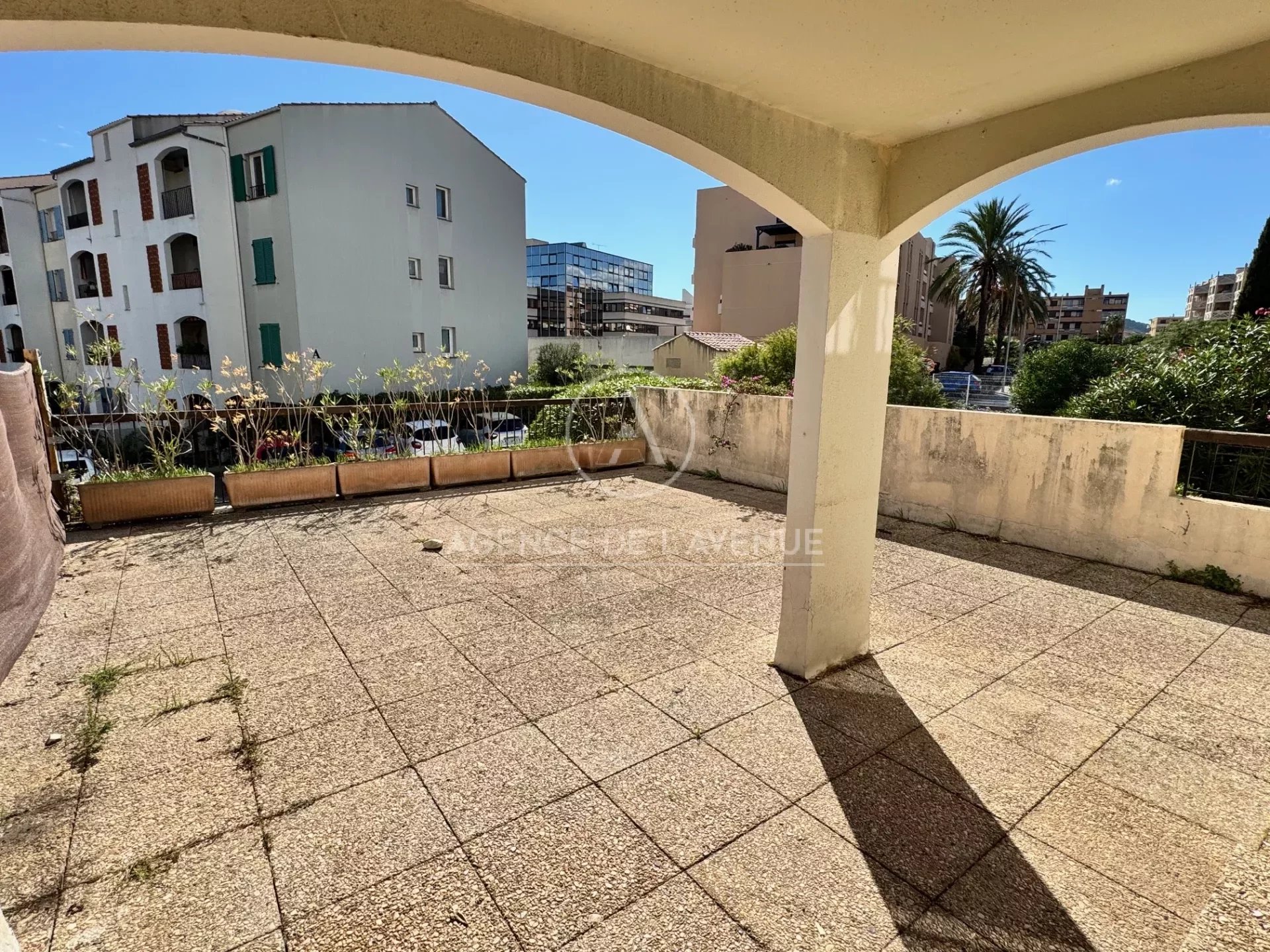 Appartement 2 pièces - 50m² - HYERES