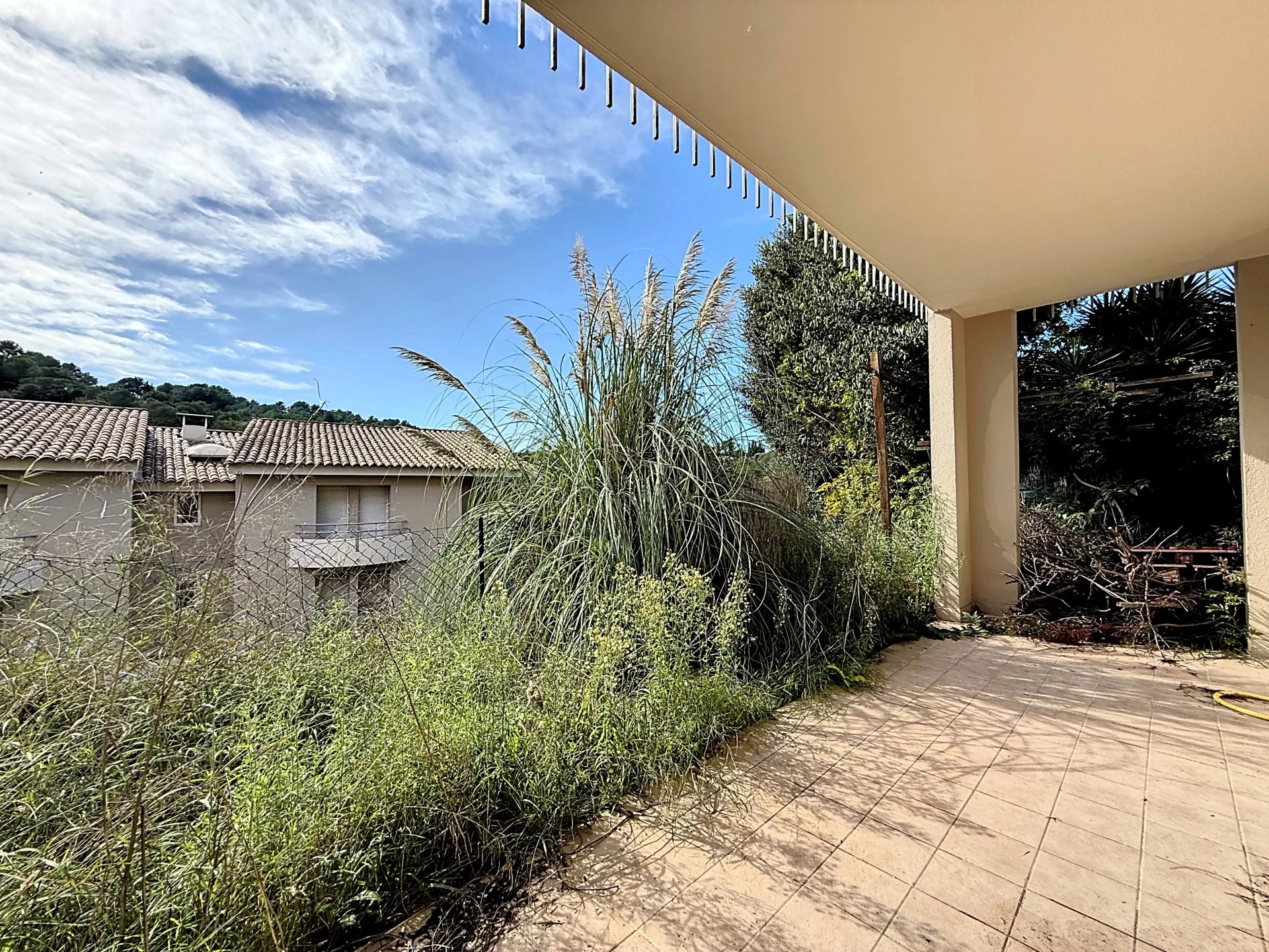 Appartement 2 pièces - 54m² - VALBONNE