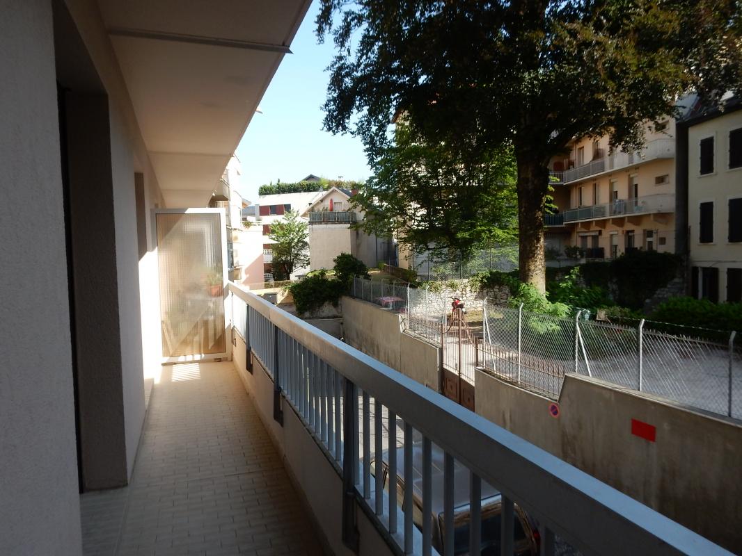 Appartement 3 pièces - 53m² - AIX LES BAINS