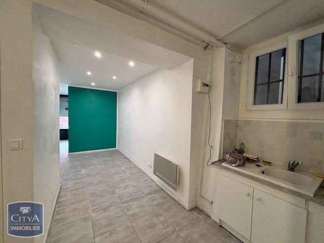 Local Professionnel  - 32m² - ST MARCELLIN