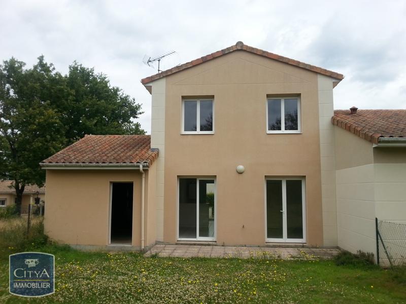 Maison 4 pièces - 81m² - VOUNEUIL SOUS BIARD