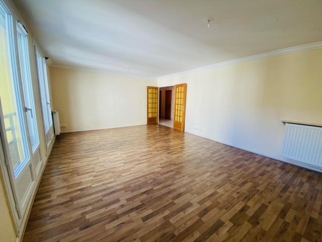 Appartement 3 pièces - 79m² - LE CHAMBON FEUGEROLLES