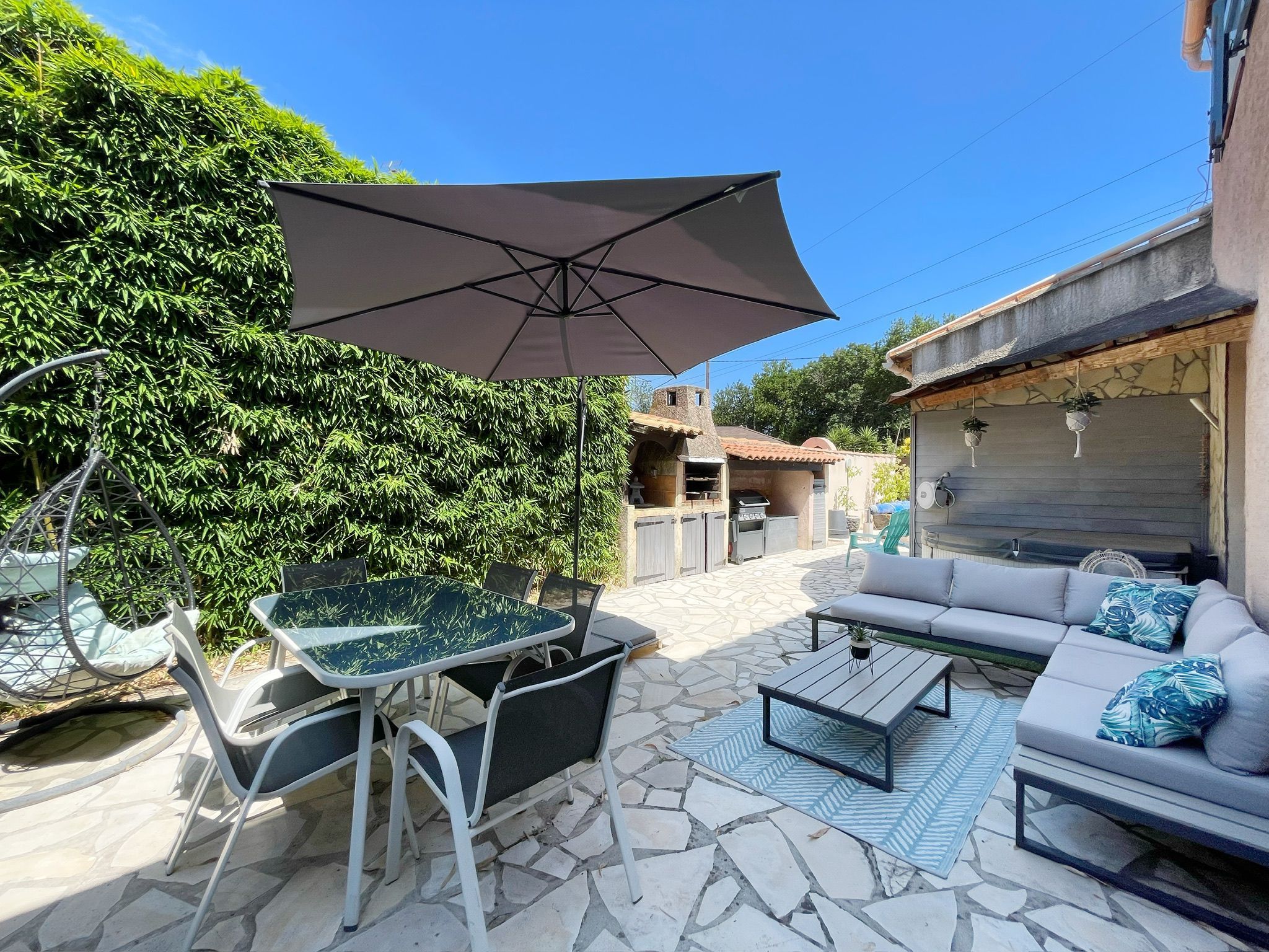 Maison 6 pièces - 130m² - HYERES