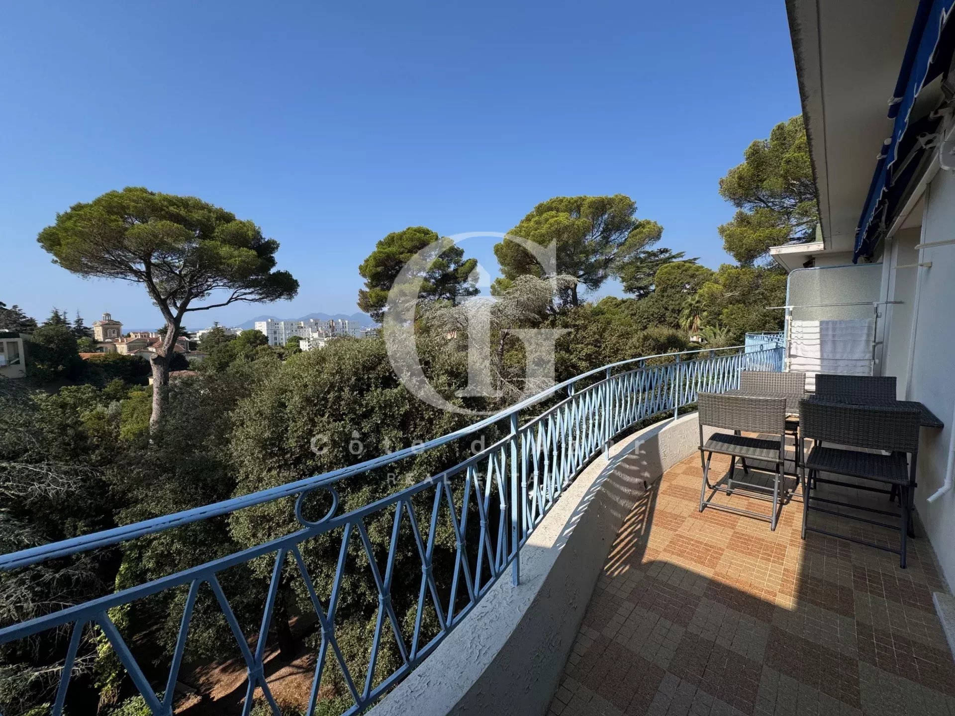 Appartement 3 pièces - 60m² - CANNES