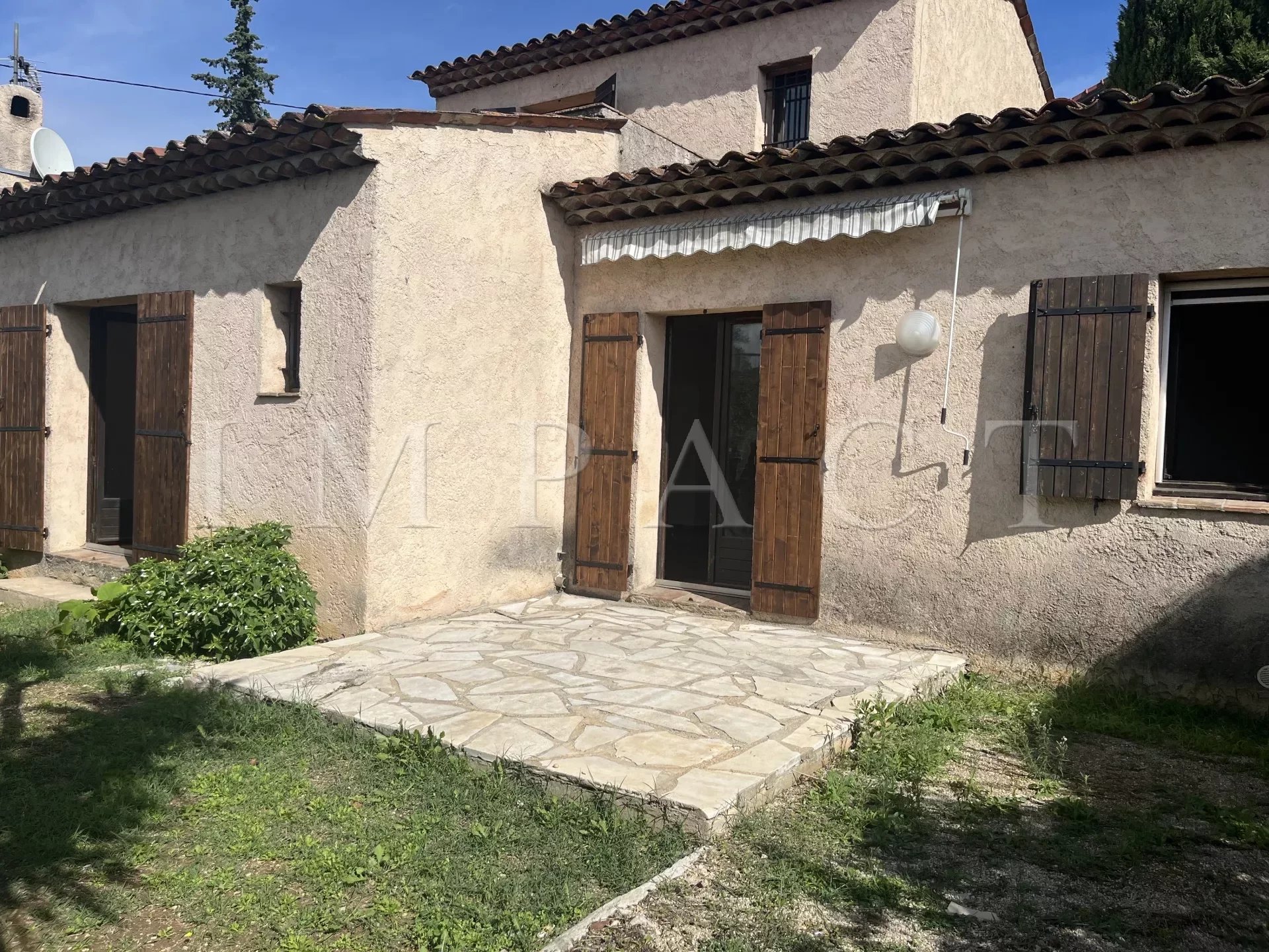 Maison 6 pièces - 131m² - GRASSE