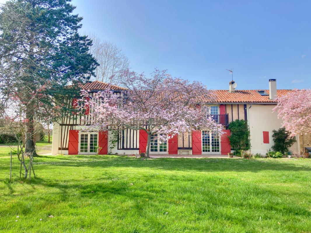 Maison 11 pièces - 455m² - LABASTIDE D ARMAGNAC