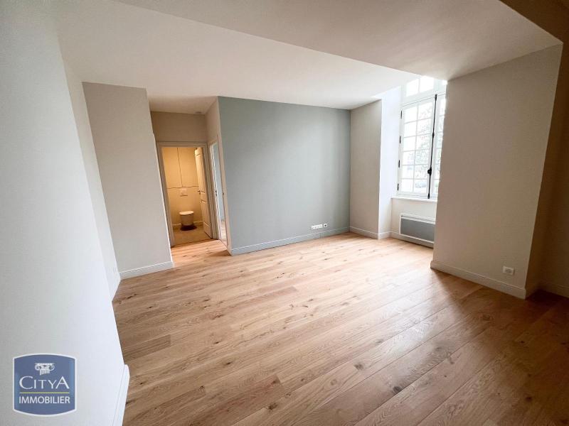 Appartement 2 pièces - 51m² - FONTENAY LE COMTE