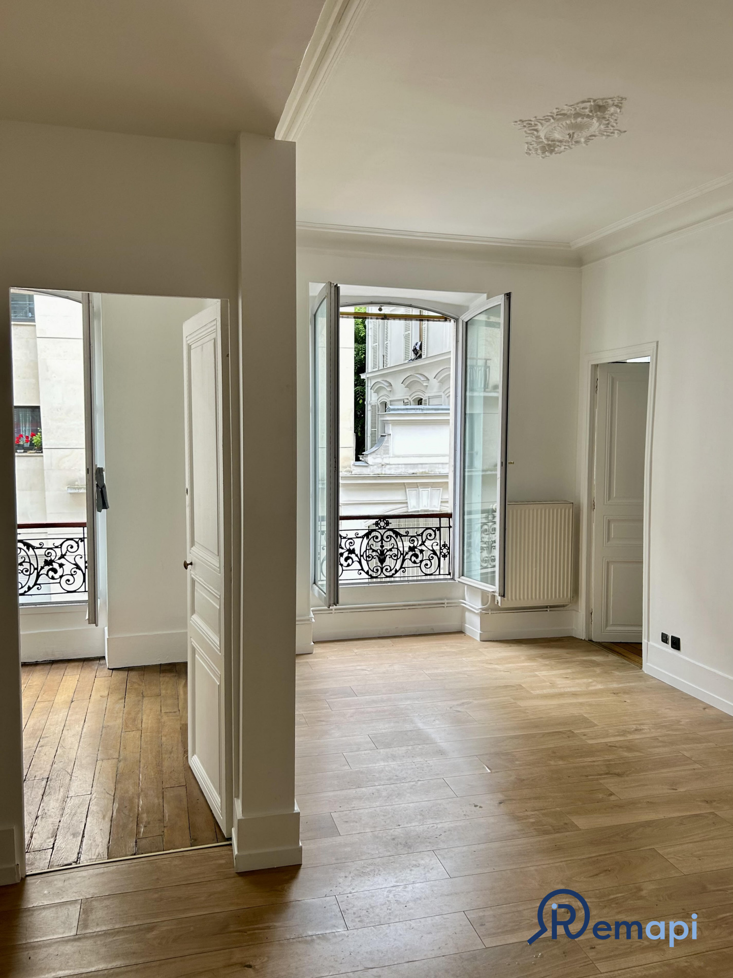 Appartement 3 pièces - 50m² - PARIS  - 19ème