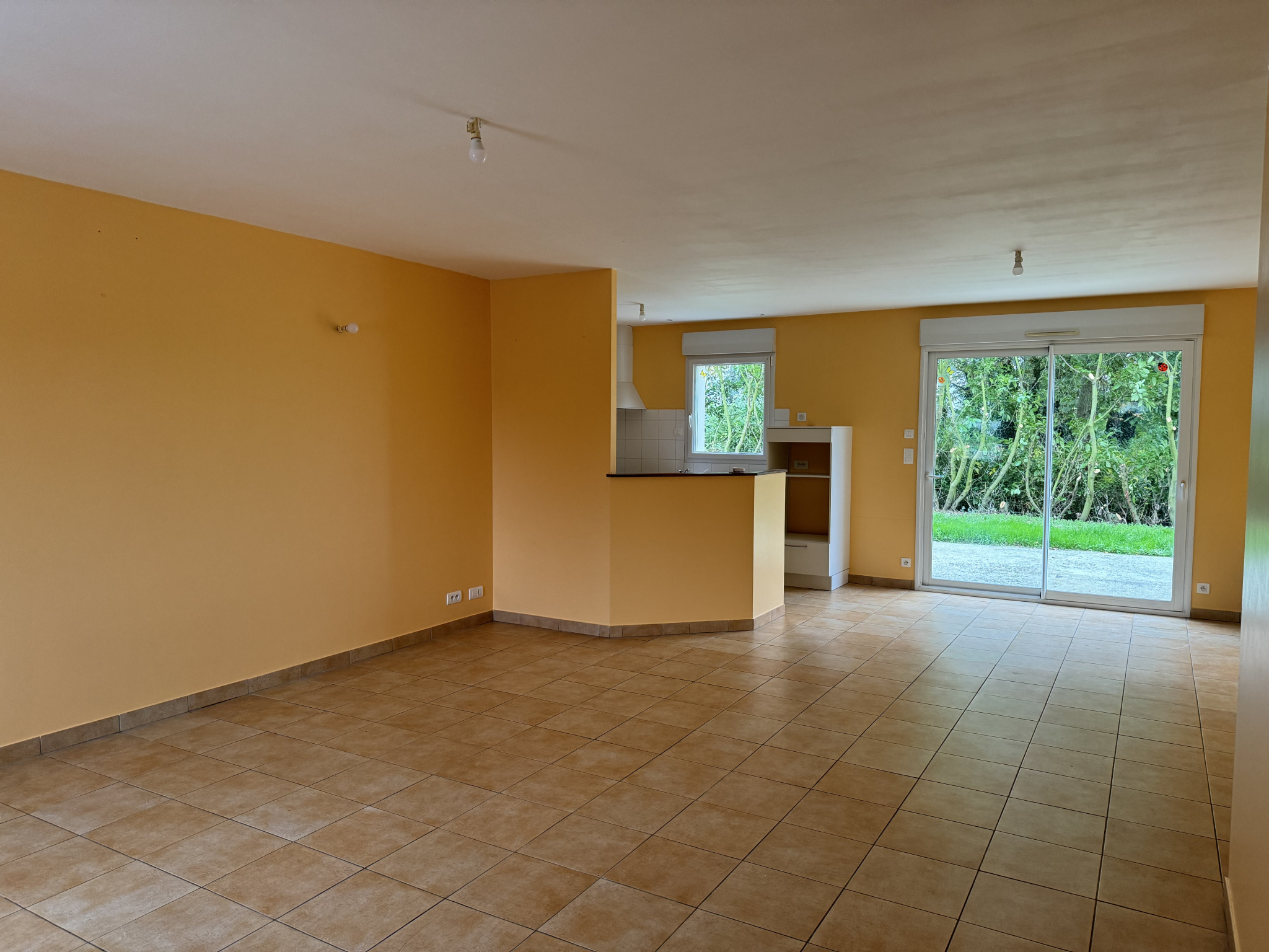 Maison 4 pièces - 86m² - LOIREAUXENCE